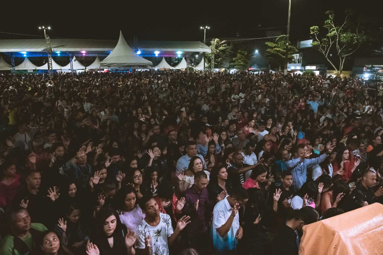 Camacã: Festa dos Evangélicos leva grande público nos dois dias de louvores